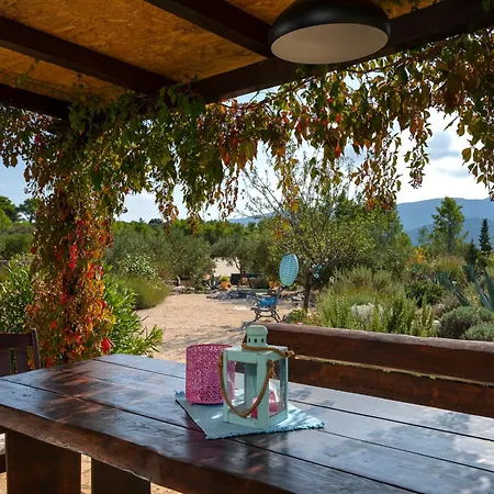 Spacious House With Private Pool In Holiday home Stari Grad (Hvar)